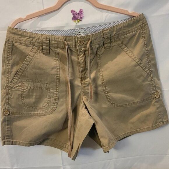 Tommy Hilfiger, Not Worn, Women's, Tan Chino Shorts, Size 12 - Picture 1 of 8